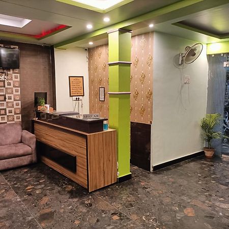 Hotel Picasso Varanasi Prime Location Exterior foto