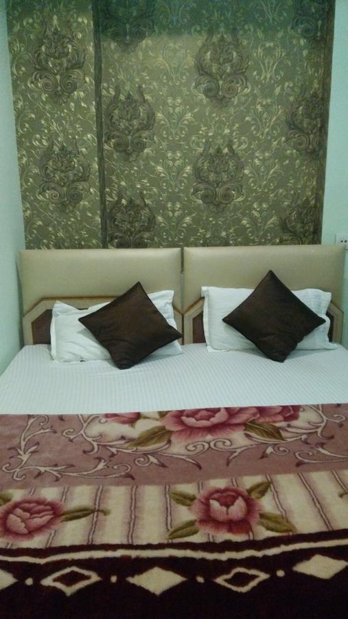Hotel Picasso Varanasi Prime Location Exterior foto