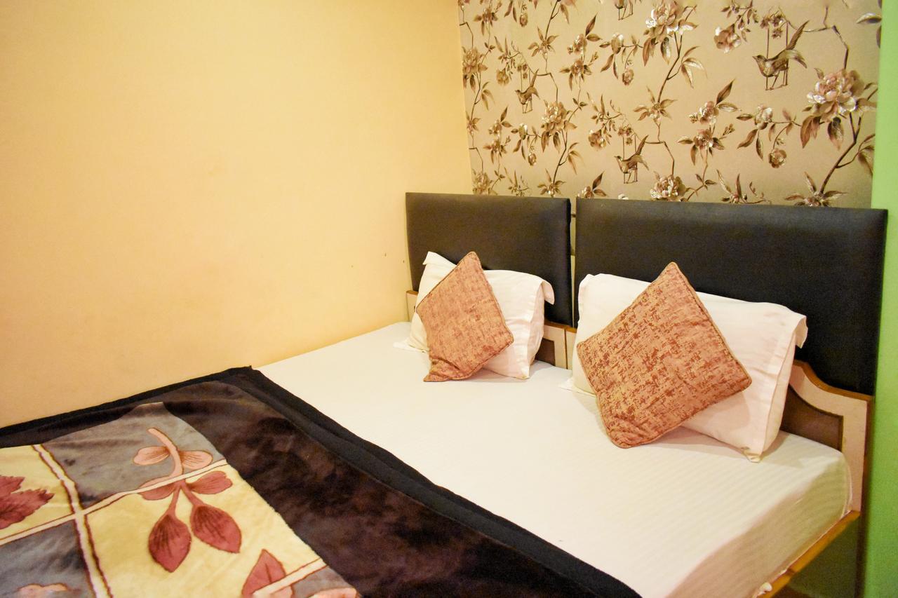 Hotel Picasso Varanasi Prime Location Exterior foto